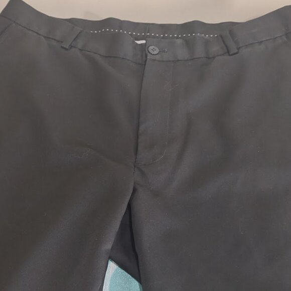 VAN HEUSEN DRESS SLACKS BLACK BUTTON BACK POCKETS, BELT LOOPS HOOK AND BUTTON 36 - Picture 5 of 15